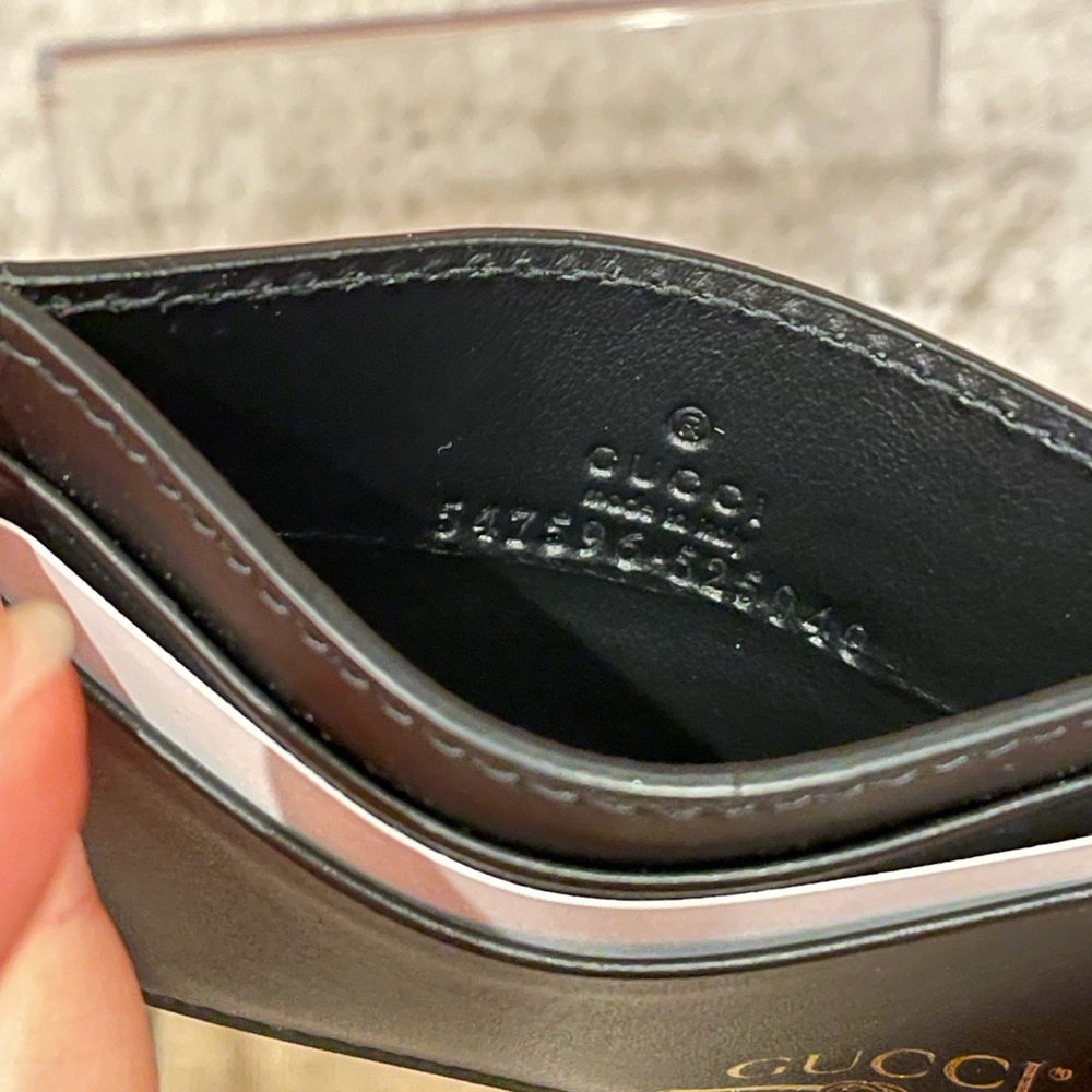 Gucci Plutone Calfskin Black Leather Card Holder with Gold Logo - Full Set - Picture 8 of 8